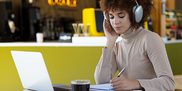 Episode 4: Making debt work for you: Interest rates & smart borrowing image